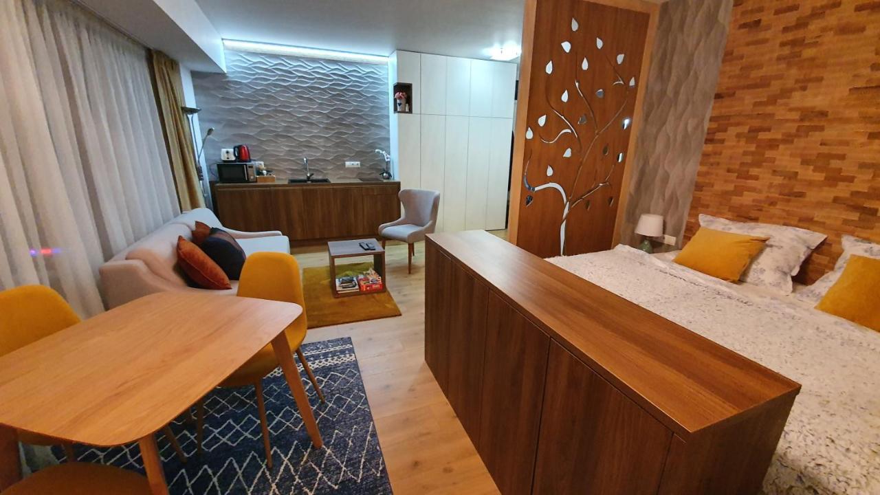 Rodinny Privatny Apartman A309 V Uplnom Centre Stareho Smokovca - Ticha Izba S Parkovanim Vysoké Tatry エクステリア 写真